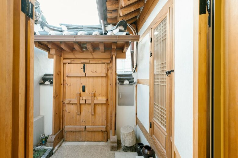 Hotel Adamhanok