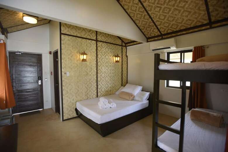 Hotel Nalu Surf Camp