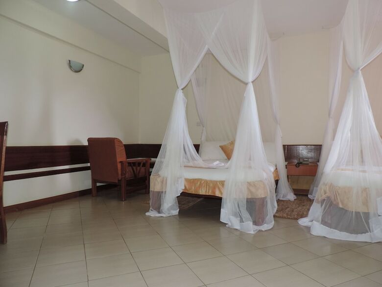 Meru Slopes Hotel