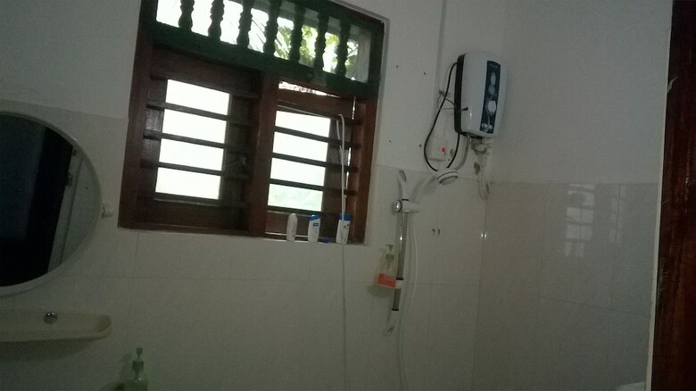 Hostal Hikka Train Hostel