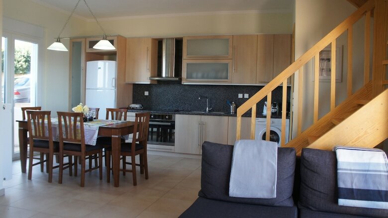 Stavento - Villas Trapeza & Voura