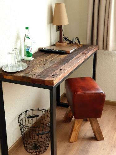 Hostal Gasthof Zum Schwan