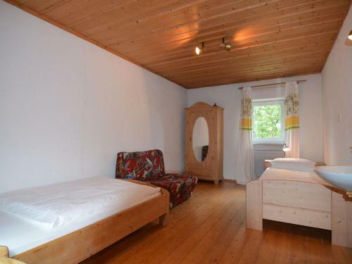 Luxurious Holiday Home In Perlesreut Near Forest