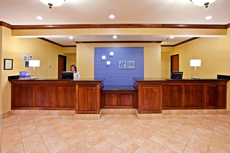 Holiday Inn Express Hotel & Suites Franklin