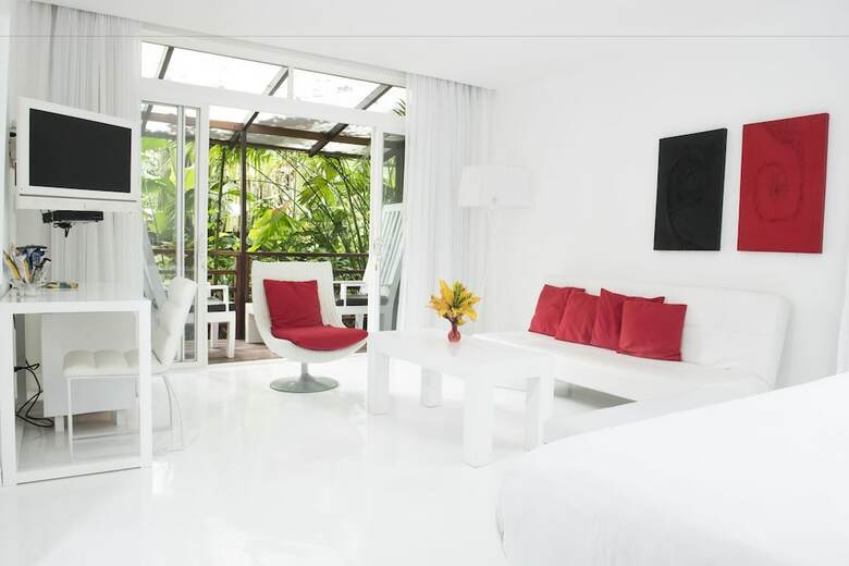 Hotel Le Cameleon Puerto Viejo