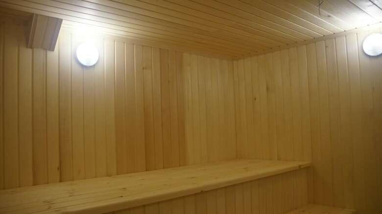 Hotel Metekhi Line