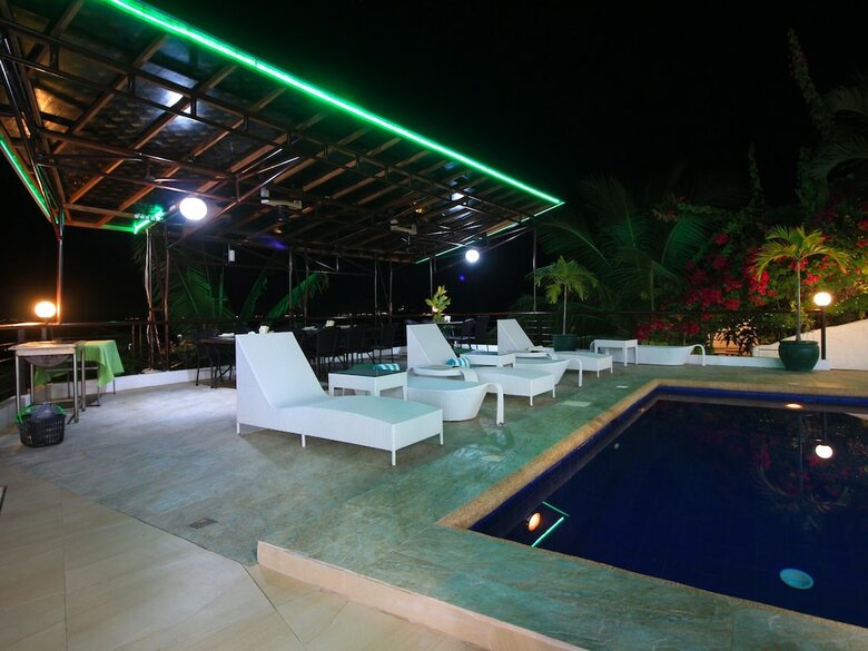 Hotel Manarra Seaview Resort