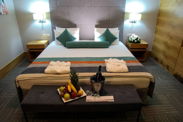 Yayoba Hotel
