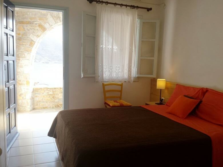 Diosmarini Studios & Apartments