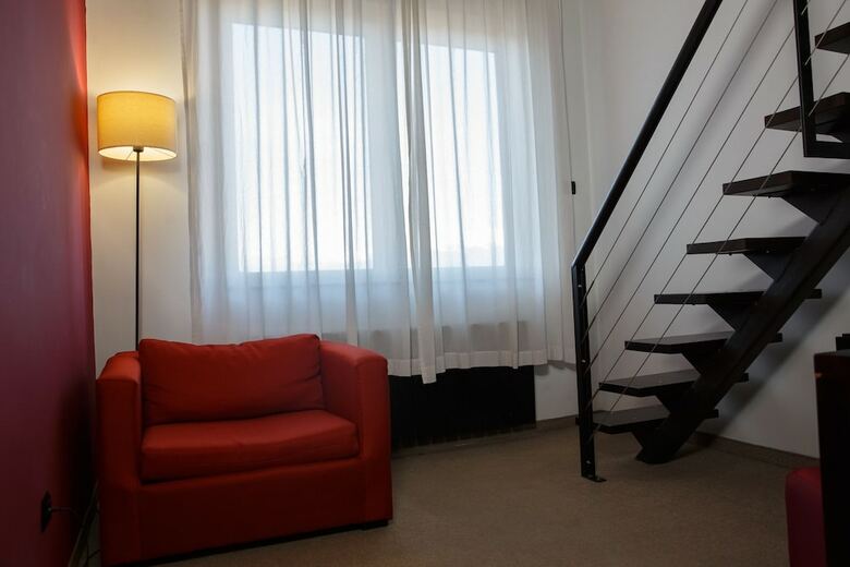 Riverside Boutique Hotel