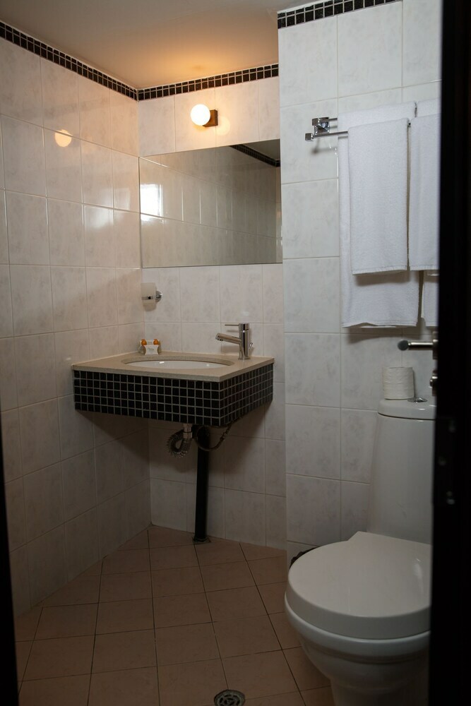 Riverside Boutique Hotel