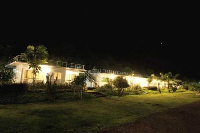 Hotel Yurakiri Resort