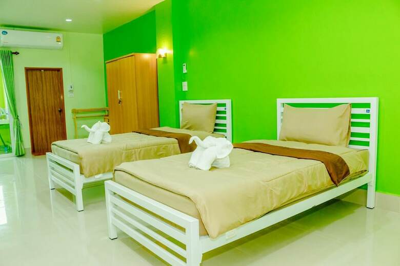 Hotel Lor Hon Tai Place