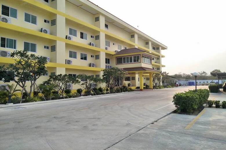 Hotel Lor Hon Tai Place