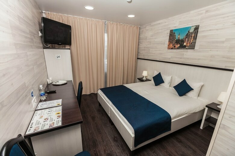 City Fox Hotel