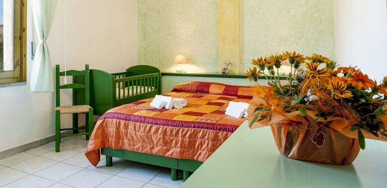 Hotel S'ustiarvu