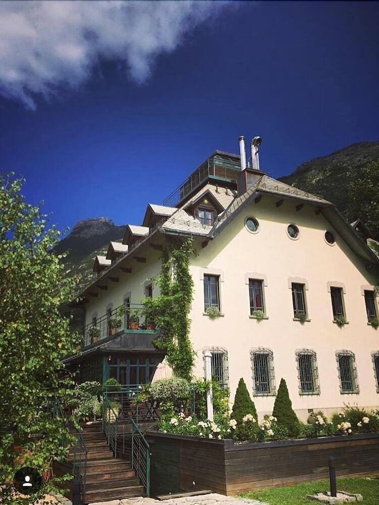 Hotel Dobra Vila