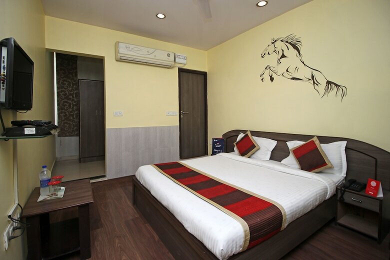 Oyo 2206 Hotel Rajawat Manor