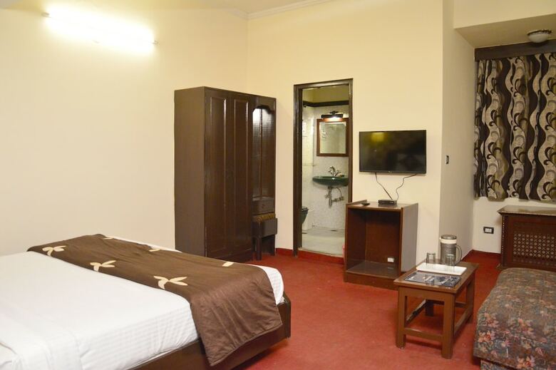 Oyo 8412 Hotel Maharani Prime