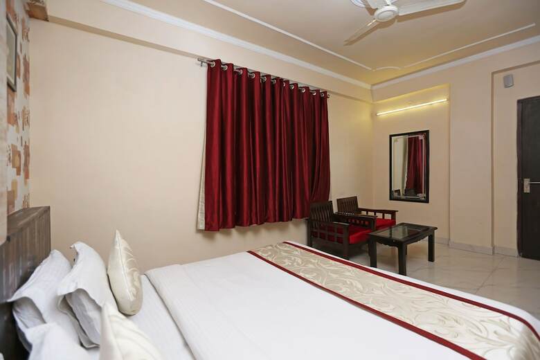 Oyo 3457 Hotel Sky Heights