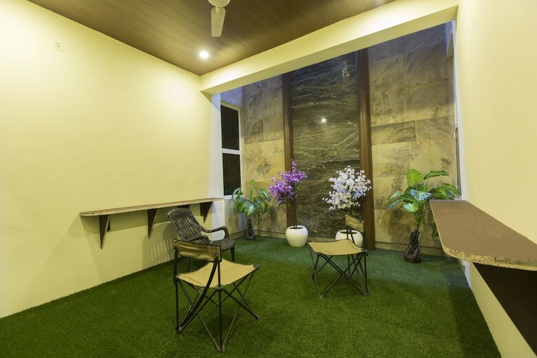 Hotel Oyo 7197 Cordon Vay