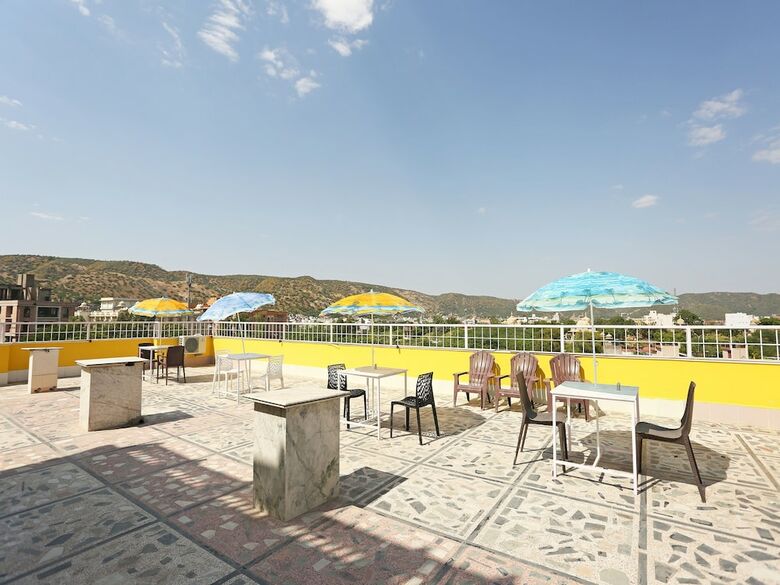 Gem City Hotel