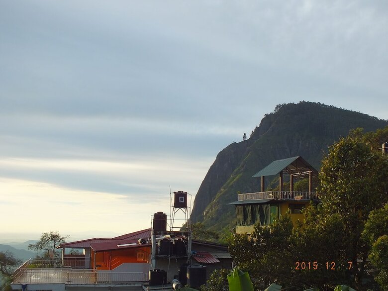 Hotel Senasuma Homestay