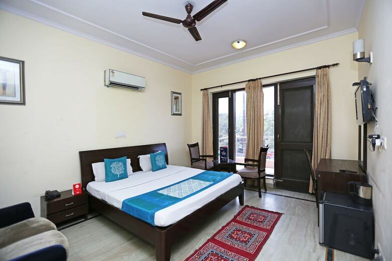 Oyo 641 Hotel Nityas Residency