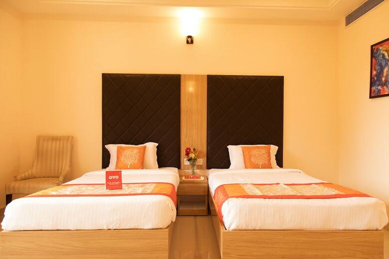 Hotel Oyo Flagship 050 Wadi