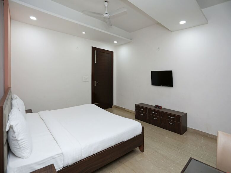 Hotel Oyo Flagship 184 Spice Mall