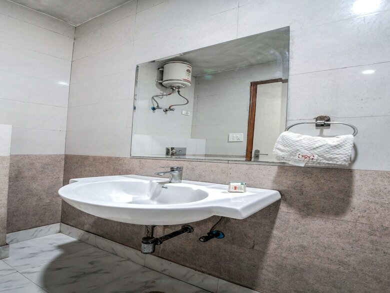 Hotel Oyo 6340 Glorify Stay 3