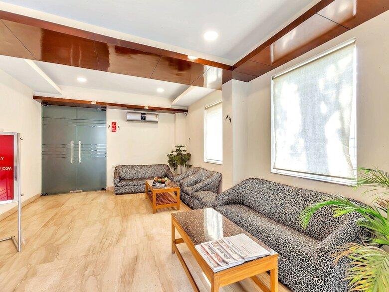 Hotel Oyo 8931 Noida Stay