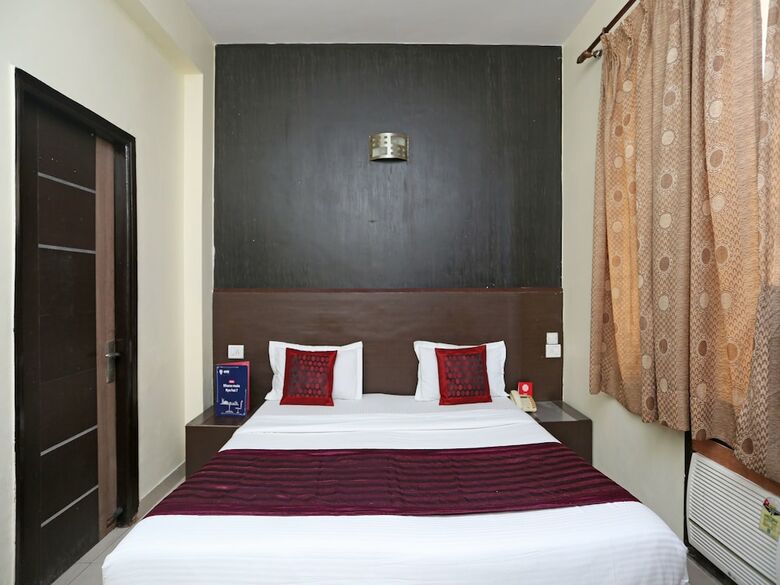 Oyo 9601 Hotel Sunshine Residency Castle