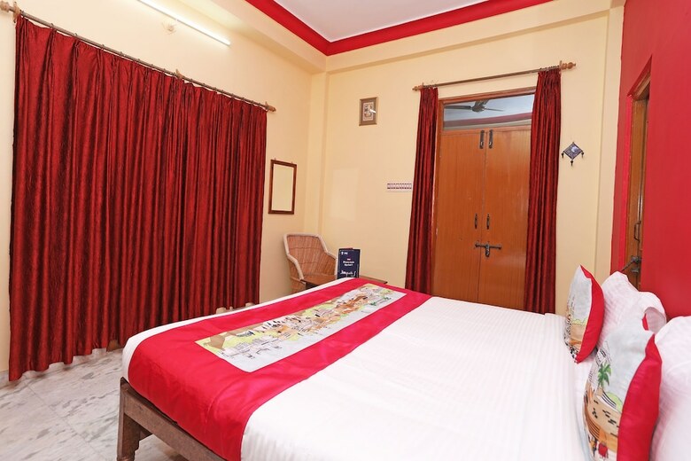 Oyo 10245 Hotel Ratan Haveli