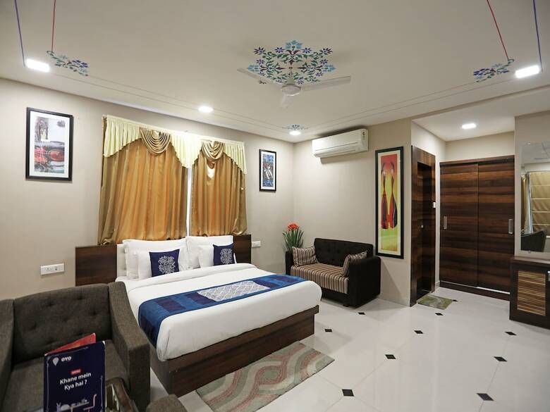 Capital O 9972 Hotel Donachie