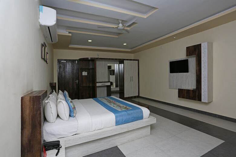 Oyo 2599 Anantkoti Hotel