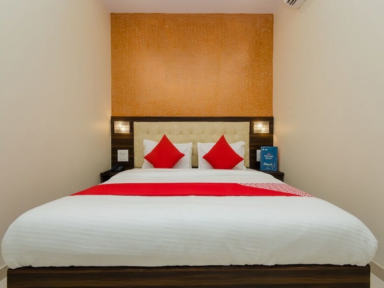 Oyo 11706 Hotel Avion Park