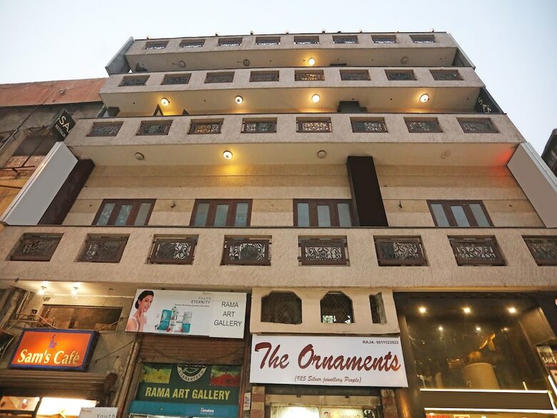 Oyo 10750 Hotel Vivek