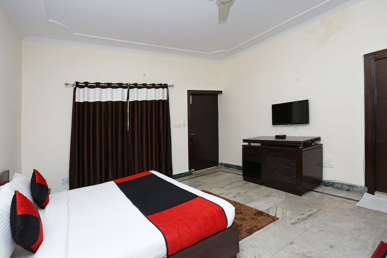 Oyo 6253 Hotel Garden View Resort