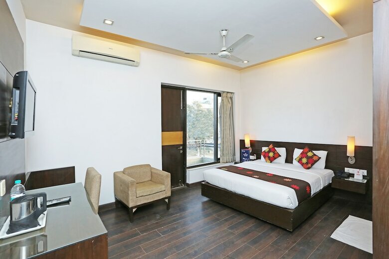 Oyo 11524 Hotel Shubhhdeep Aashiyana