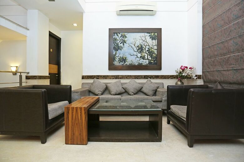 Oyo 11524 Hotel Shubhhdeep Aashiyana