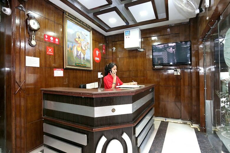 Hotel Guru Kalgidhar Residency