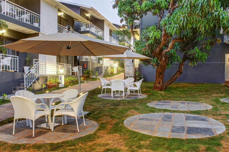 Hotel Oyo Townhouse 031 Ashvem Beach