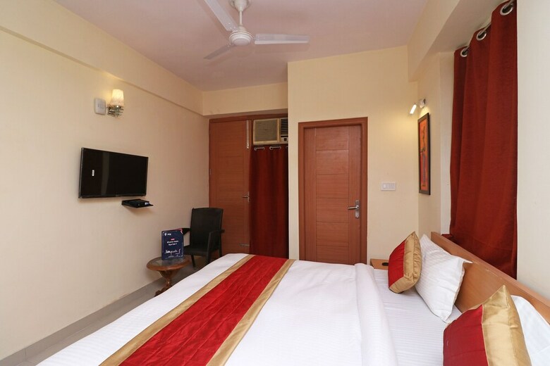 Hotel Oyo 10664 Aone Inn
