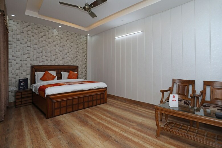 Oyo 11583 Hotel Prime View