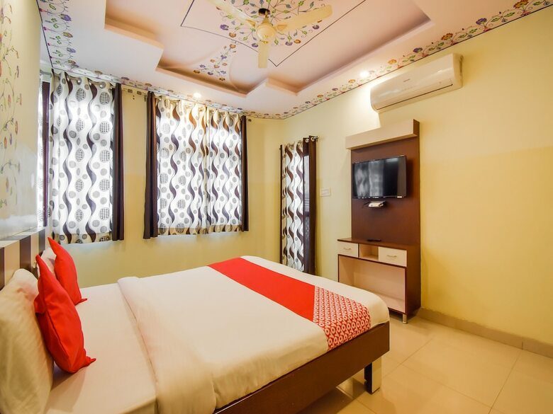 Hotel Ng Palace