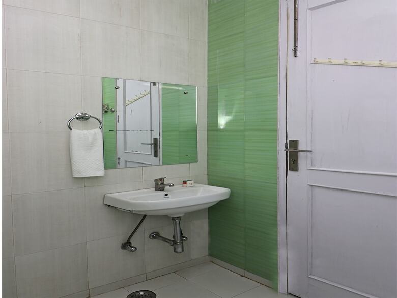 Hotel Oyo 11434 Ab Residency