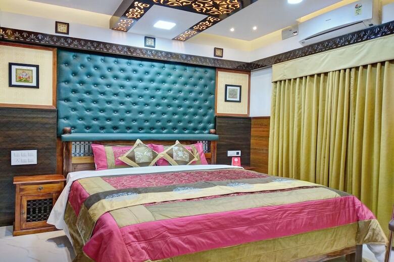 Oyo 10395 Hotel Dvarka Inn