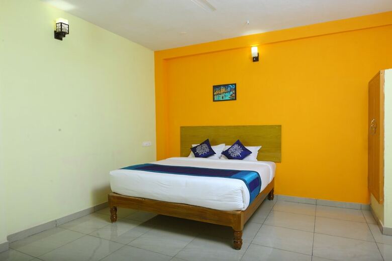 Oyo 10449 Hotel Le Sai