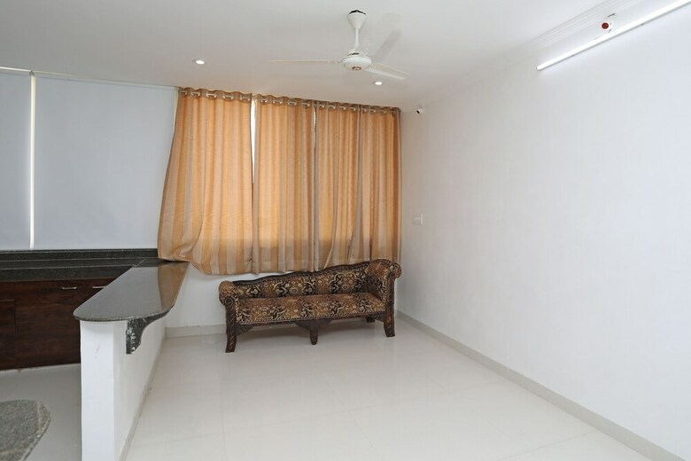 Hotel Oyo 11075 Home Modern 3bhk Gulab Bagh